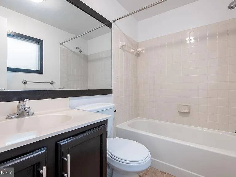 18153 Tunstall Dr — Photo 24
