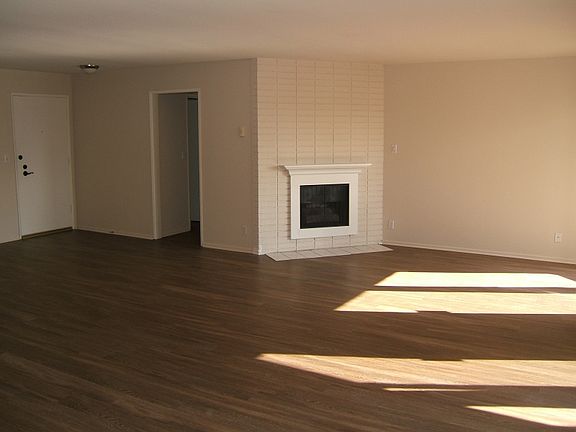 4th image of 11901 Goshen Ave APT 306