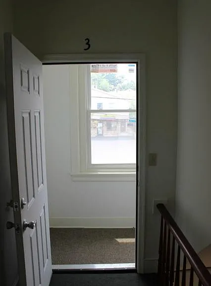 38 W Union Blvd #3 — Photo 10
