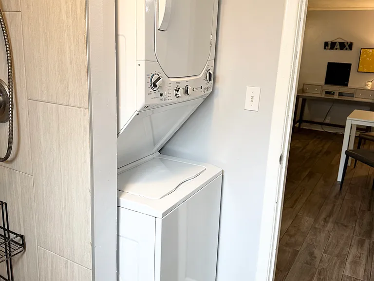 2320 Vista Ave — Photo 21