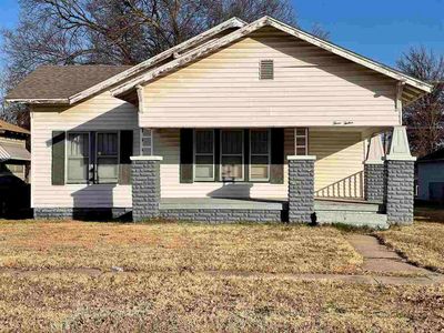 312 E Oklahoma Ave, Blackwell, OK, 74631