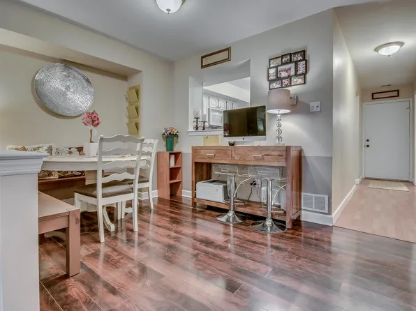 996 Beechwood Pl, Warminster, PA 18974