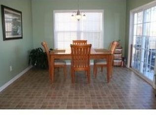 5825 Wynmore Rd, Raleigh, NC 27610