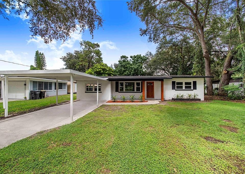 1st image of 558 LAKE BONNY DRIVE E