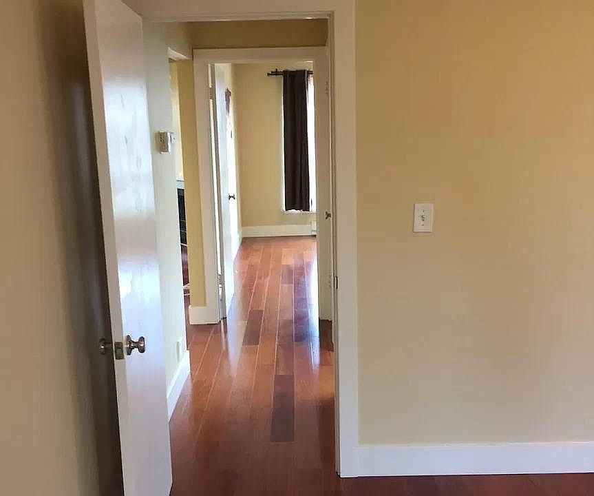 1st image of 1580 Lombard St APT 4A