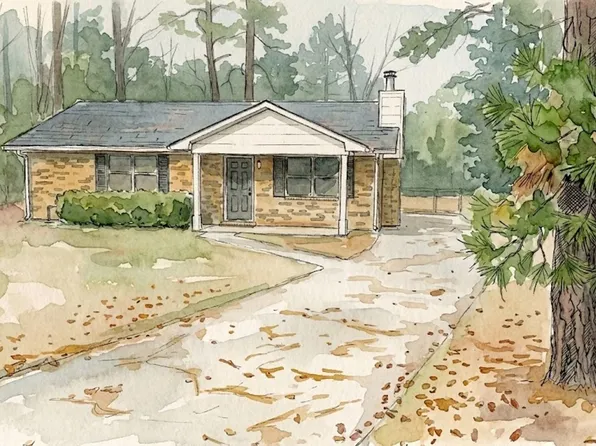 806 W Oxford Ln, Hinesville, GA 31313