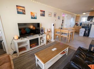 7 I St, Hampton, NH 03842