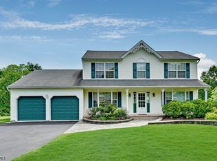 13 Mountain Top Dr, Great Meadows, NJ 07838