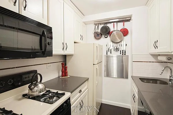 Sold by Town Residential | media 12