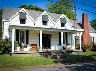 605 Center St, Calhoun, KY 42327