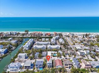 611 2nd St APT B, Indian Rocks Beach, FL 33785