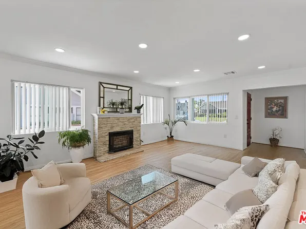 1430 N Dominion Ave, Pasadena, CA 91104