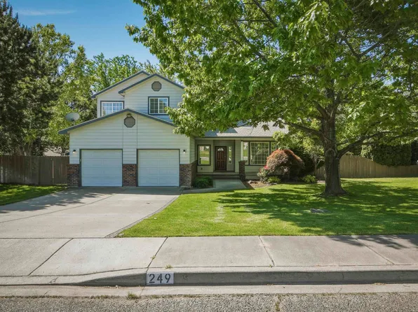 249 Ashwood St, Richland, WA 99352
