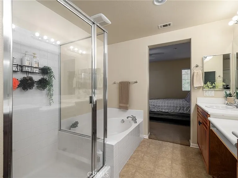 30505 Canyon Hills Dr — Photo 14
