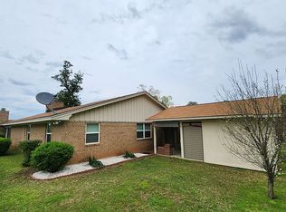 310 Confederate Dr, Hemphill, TX 75948