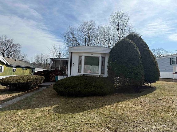 2nd image of 15 Windham Depot Road #37