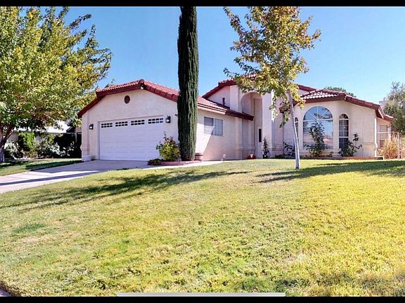 2nd image of 15813 Candlewood Dr