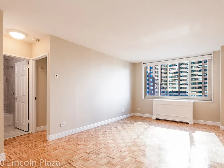 30 W 63rd St #19A — Photo 3