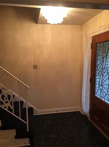1st image of 3737 Rockford Hts