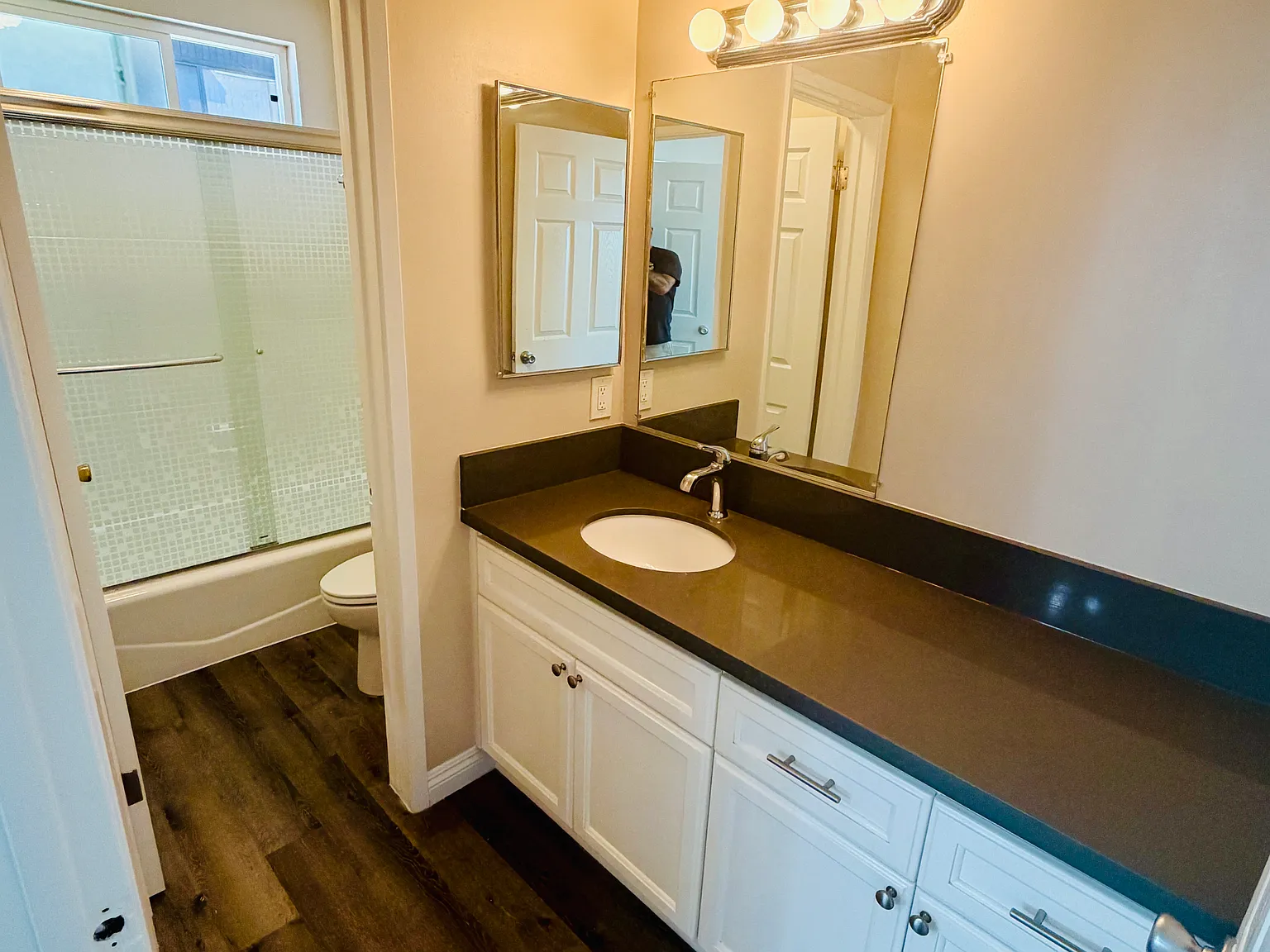 3388 S. Centinela Ave — Photo 4