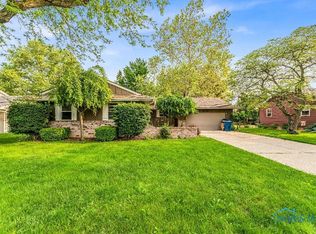 838 Liberty Dr, Waterville, OH 43566