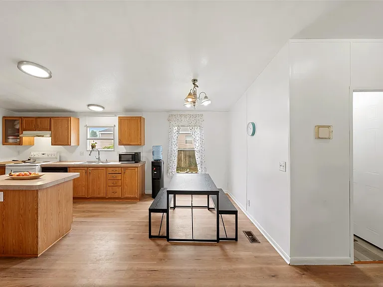 2522 Joseph Pine Ln — Photo 7