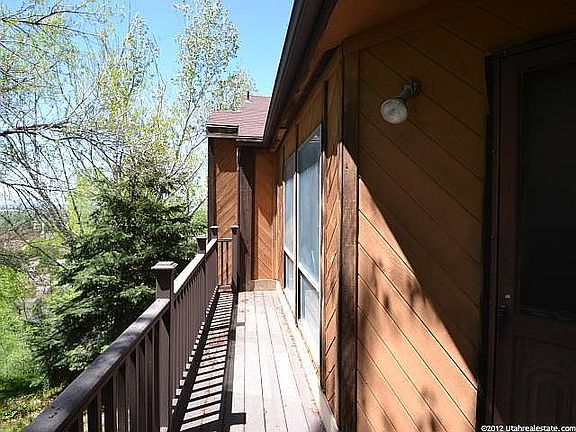 4th image of 1447 N East Hills Cir