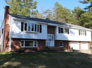 4 Susan Ln, Rochester, NH 03867