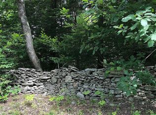 92 Stonewall Rd, Hannacroix, NY 12087