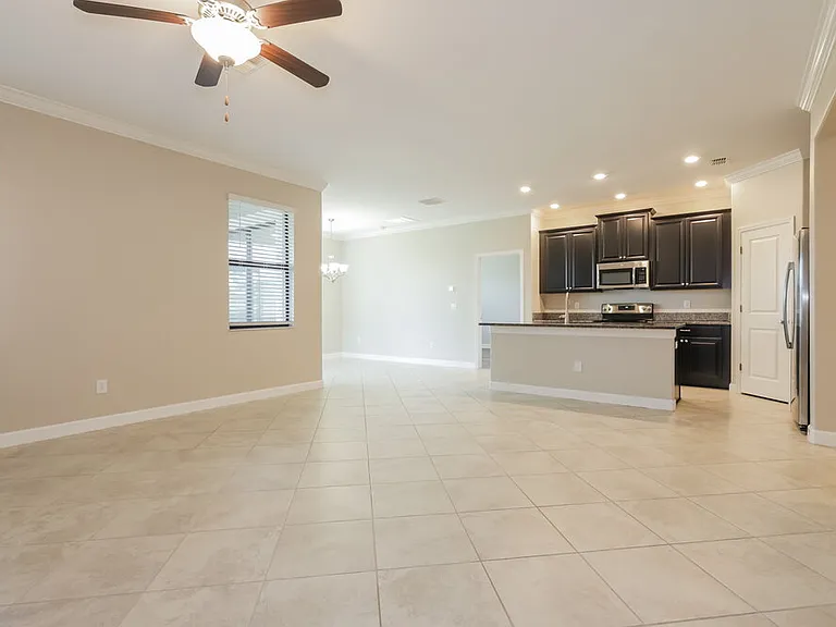 9902 Ivory Dr — Photo 3