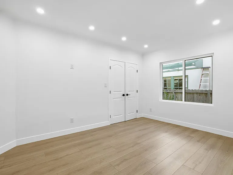 1722 Bel Aire Dr — Photo 17