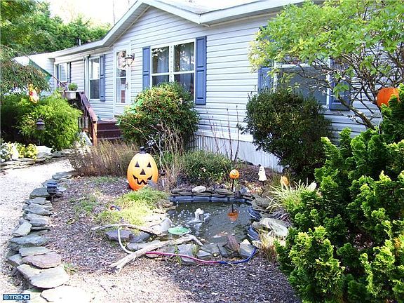 2nd image of 35045 North Dr
