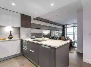288 W 1st Ave #1001, Vancouver, BC V5Y0E9