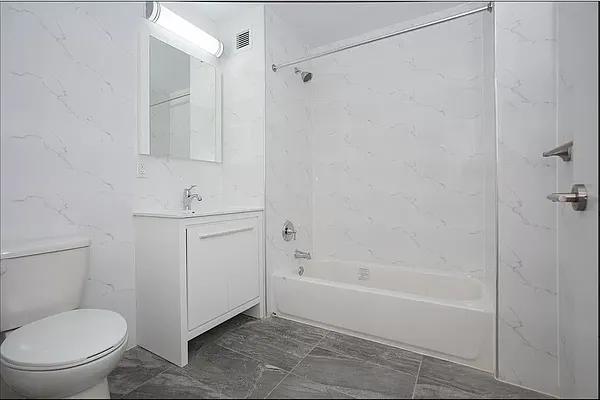 Rented by REAL New York | media 5