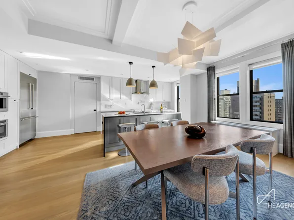 65 East 96th Street 14B image 3 of 11