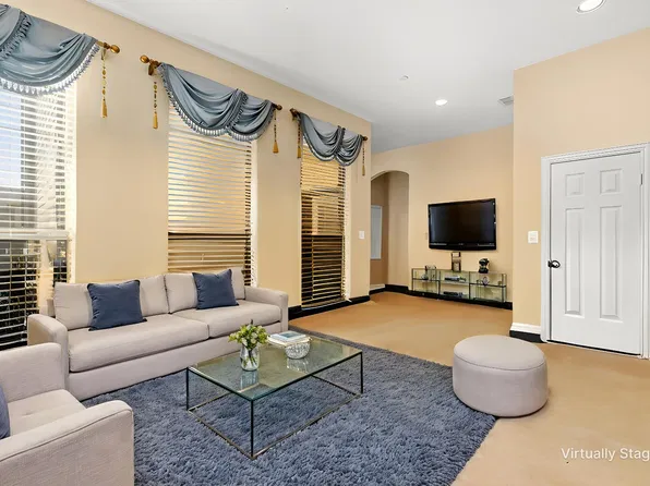 1912 Lantana Ln, Irving, TX 75063