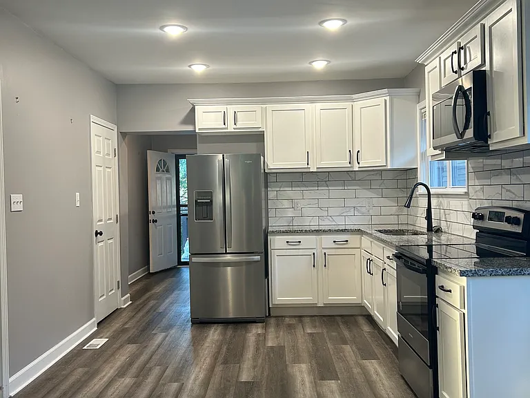 4319 Hale Ave — Photo 2