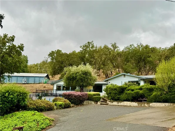 8451 Gibson Ln, Potter Valley, CA 95469