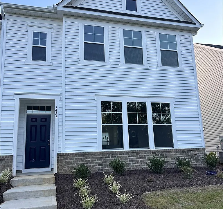 1423 Goldsboro Ave