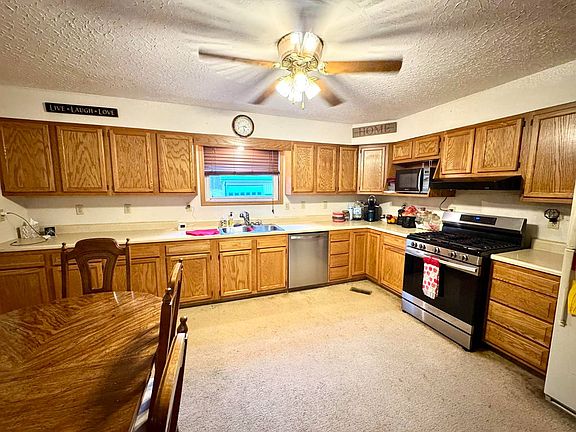 5th image of 1350 Windyville Rd