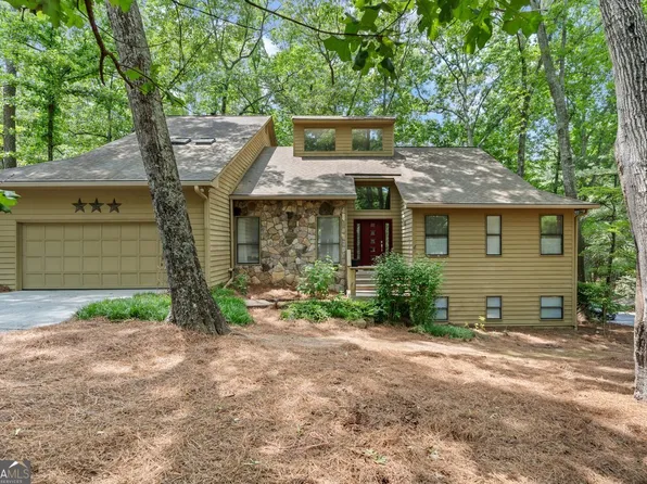 4262 Loch Highland Pkwy NE, Roswell, GA 30075