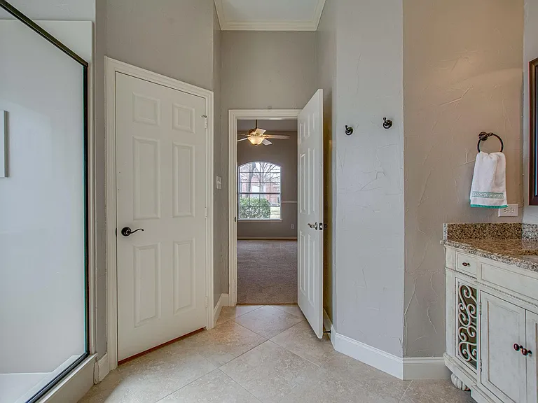 3501 Wind Flower Ln — Photo 15