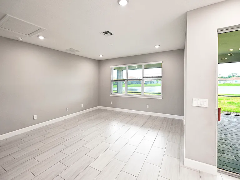 3806 Savanna Palms Ct — Photo 13