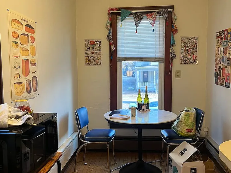 128 W Gilman St — Photo 10