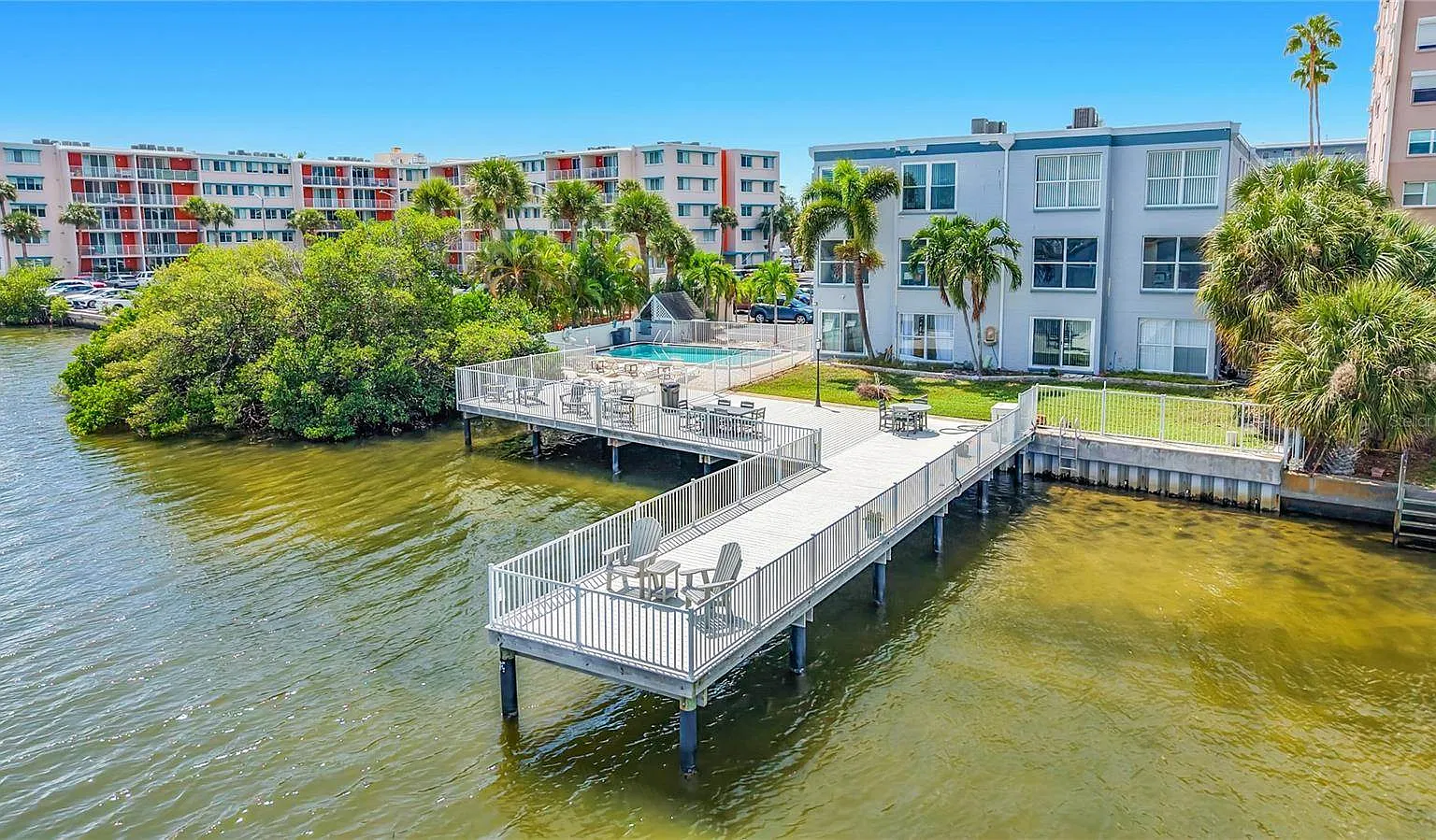 1 bed, 635 sqft, $2,100 — Photo 2