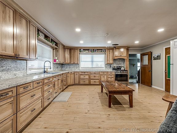 5th image of 13241 S 429th Rd