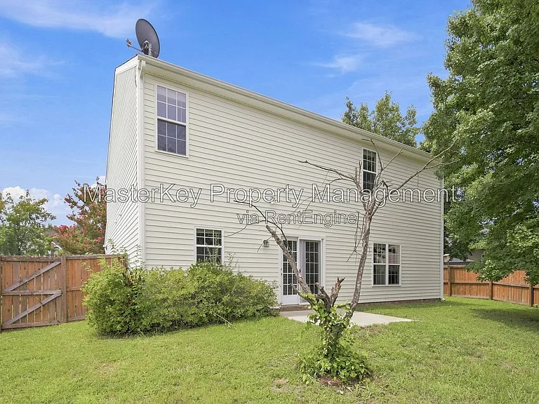 216 Citrine Ct — Photo 28