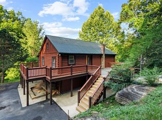 204 Rabbit Run Trl, Burkesville, KY 42717