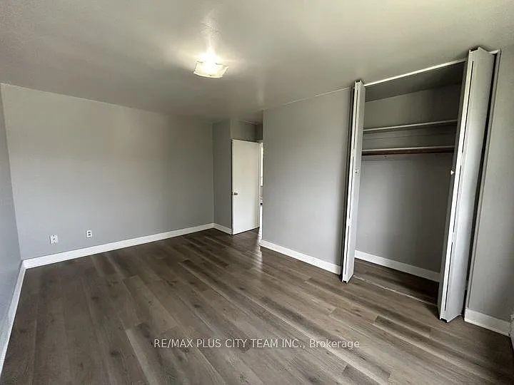 316 Saguenay Ave #6 — Photo 9