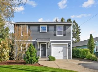 635 NW 10th St, McMinnville, OR 97128